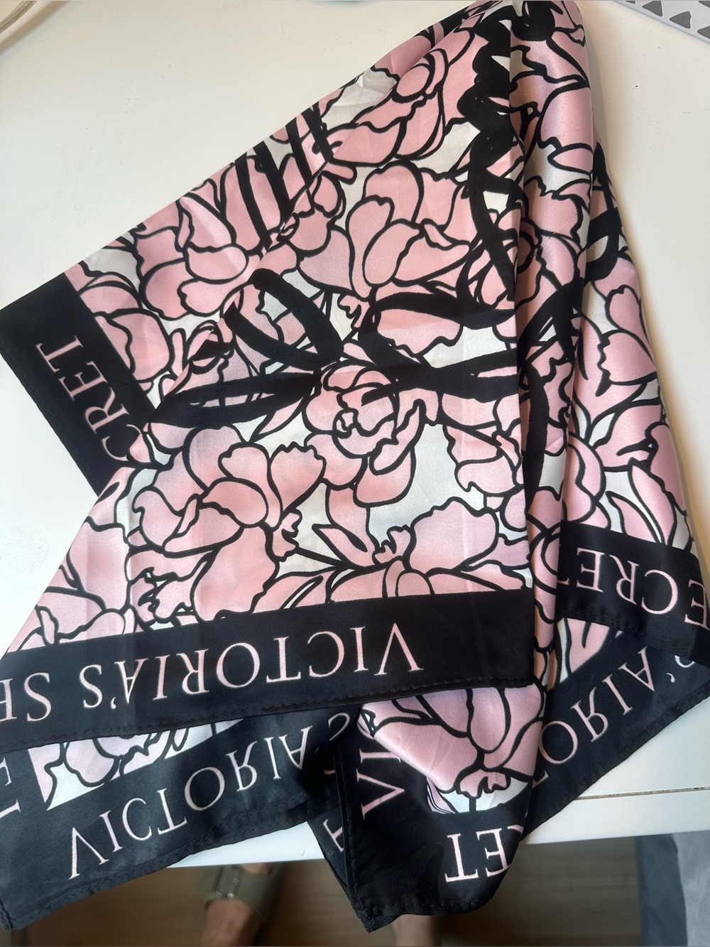 NWT Victoria's Secret Bombshell Pink & Black Floral Satin Scarf
